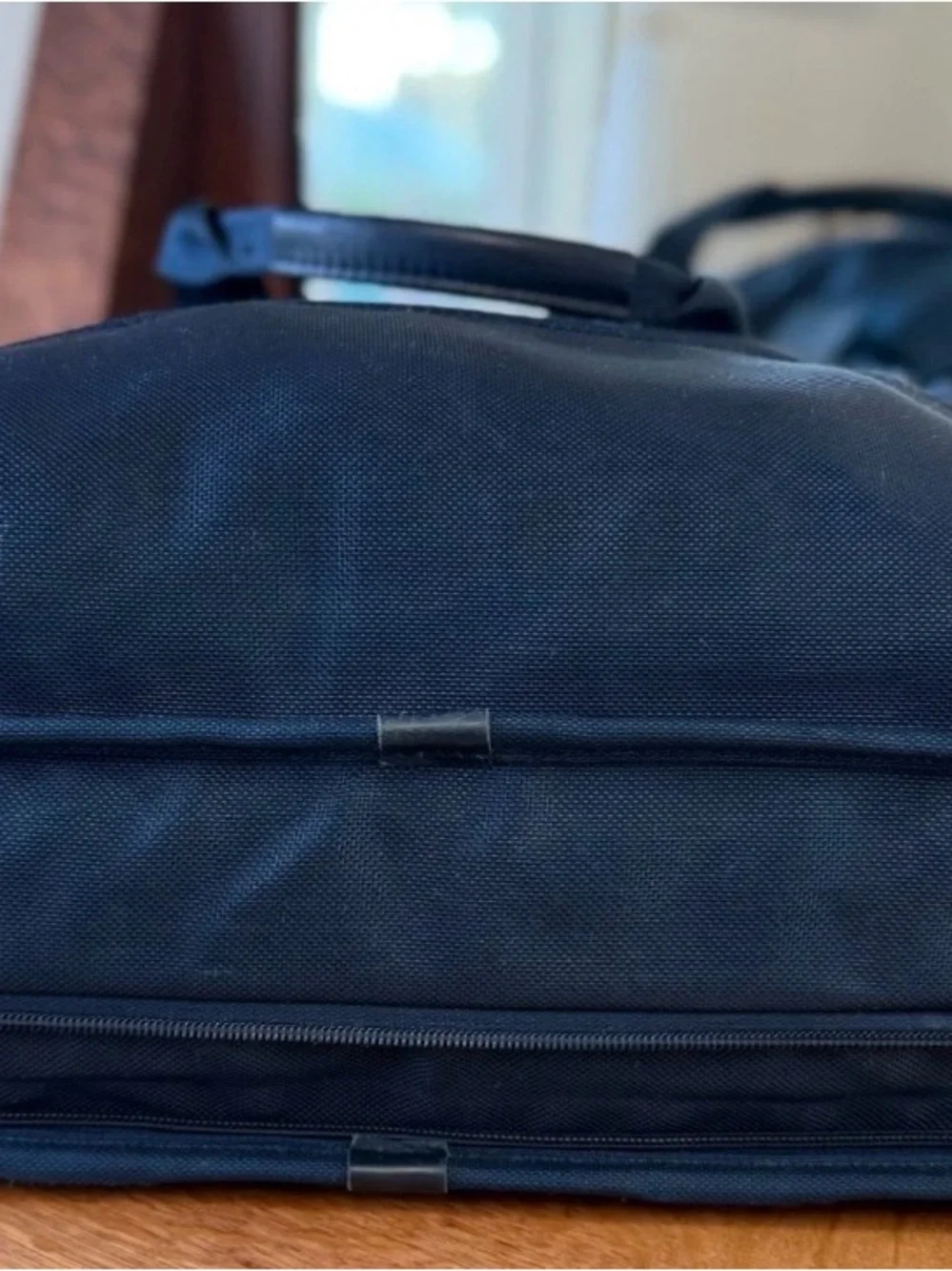 Tumi Men's Nylon Blue Expandable Brief/Laptop Case, Overnight Bag - Picture 12 of 15